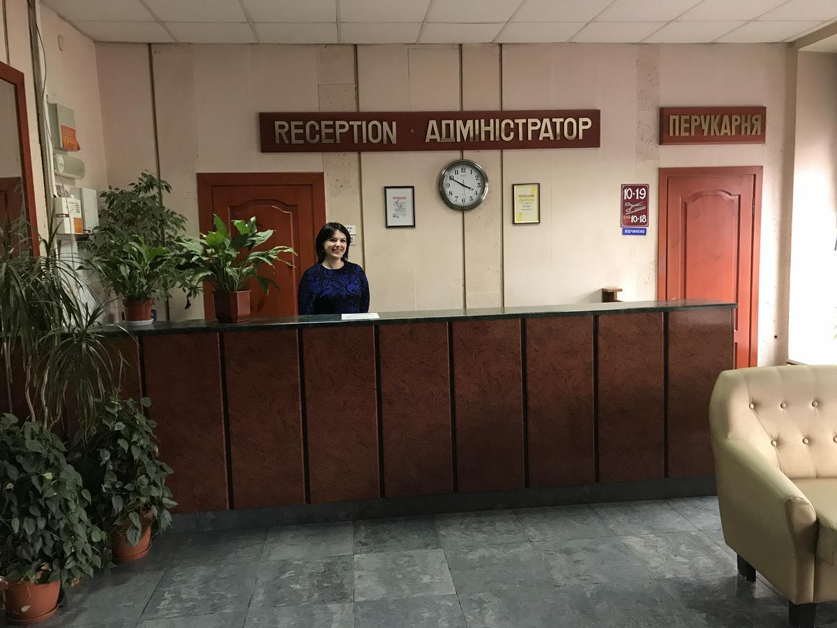 Zhovtnevyi Vinnytsia Exterior foto